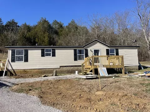 3268 Wagner Ferry Rd, Falmouth, KY 41040