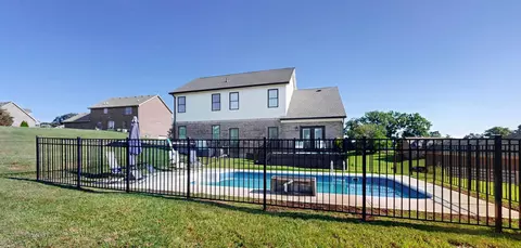 126 Braemar Dr, Richmond, KY 40475