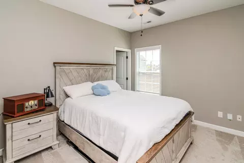 Bedroom - 103 Sequoia Bend Ct, Georgetown, KY 40324 photo 4 of 6
