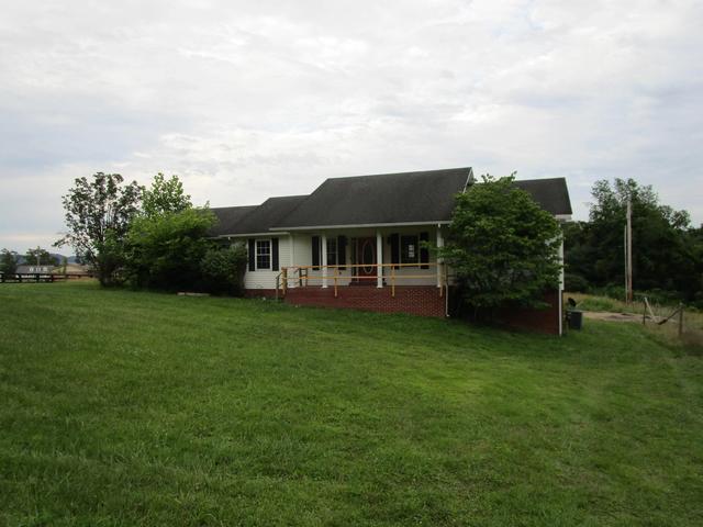 44 Happy Top Rd, Clay City, KY 40312