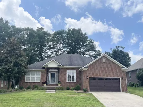 125 Amiens Blvd, Winchester, KY 40391