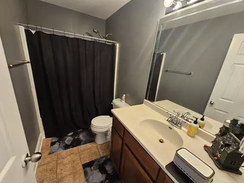 Bath - 101 Dalton Rd, Georgetown, KY 40324 photo 3 of 3