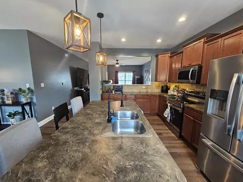 Kitchen - 101 Dalton Rd, Georgetown, KY 40324 photo 1 of 2