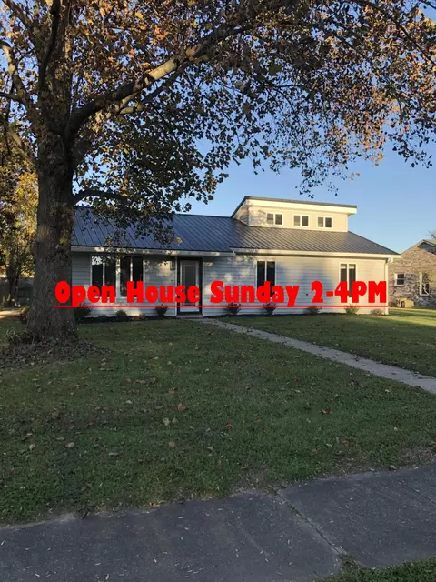 425 Quail Run Rd, Versailles, KY 40383