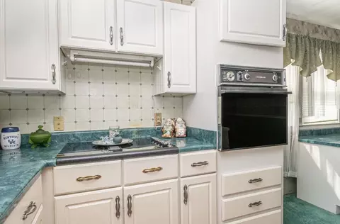 Kitchen - 152 Watson Ln, Ewing, KY 41039 photo 3 of 4