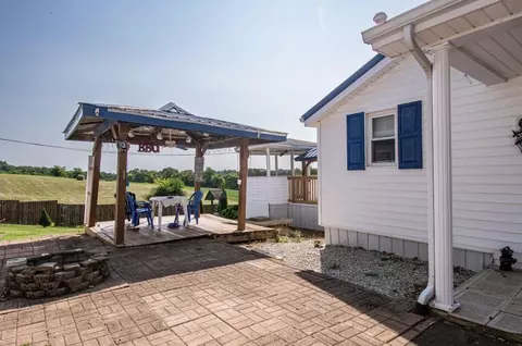 Exterior - 152 Watson Ln, Ewing, KY 41039 photo 6 of 21