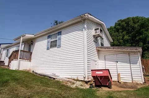 Exterior - 152 Watson Ln, Ewing, KY 41039 photo 13 of 21