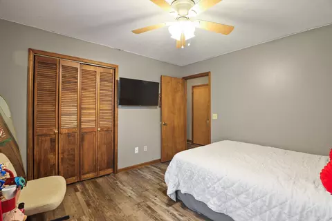 Bedroom - 322 Spring Cut Cir, Corbin, KY 40701 photo 2 of 5