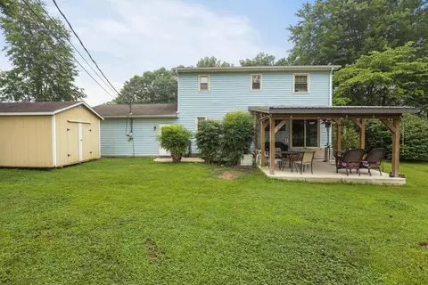 Exterior - 322 Spring Cut Cir, Corbin, KY 40701 photo 4 of 7