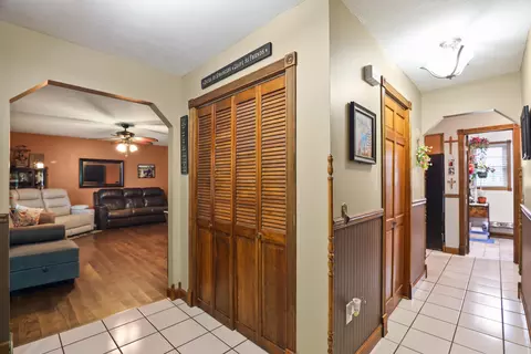 Entry Way - 322 Spring Cut Cir, Corbin, KY 40701 photo 1 of 1