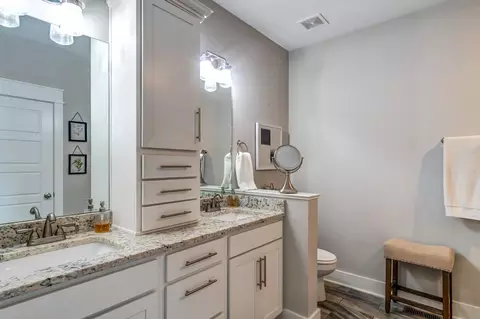 Bath - 298 Waco Hts, Waco, KY 40385 photo 1 of 3