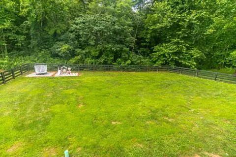 Exterior - 298 Waco Hts, Waco, KY 40385 photo 10 of 14