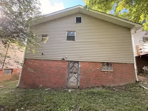 Exterior - 413 W 15th St, Corbin, KY 40701 photo 3 of 5