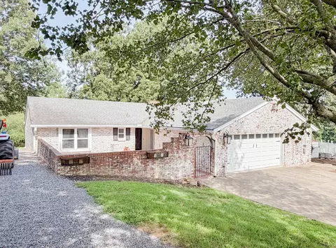 163 Rock Castle Rd, Gilbertsville, KY 42044