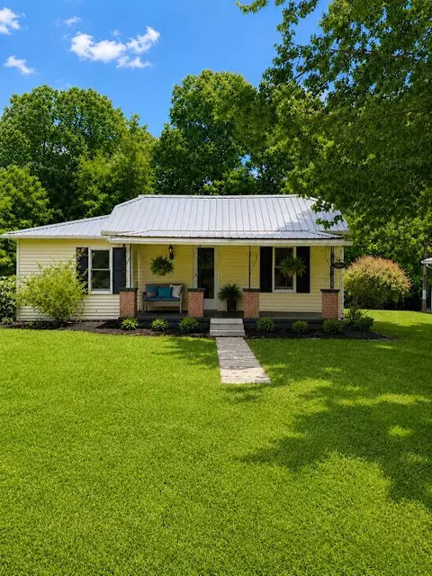 15030 Ky-1247, Waynesburg, KY 40489