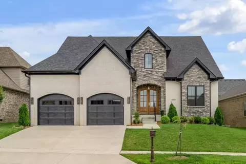 2624 Lucca Pl, Lexington, KY 40509