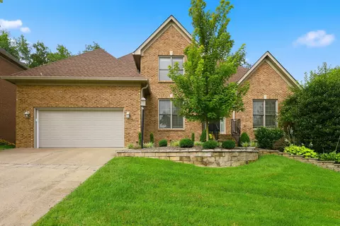 3716 N Park Ridge Ln, Lexington, KY 40509