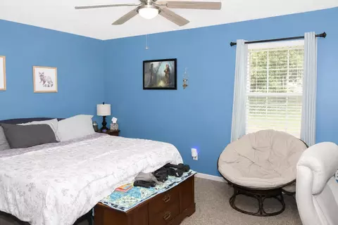 Bedroom - 987 E Ky Highway 312, Corbin, KY 40701 photo 1 of 8