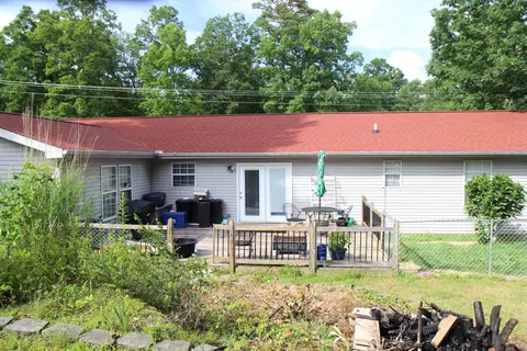 Exterior - 987 E Ky Highway 312, Corbin, KY 40701 photo 3 of 7