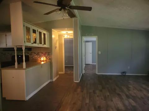 Entry Way - 10 Timberland Cir, Corbin, KY 40701 photo 2 of 4