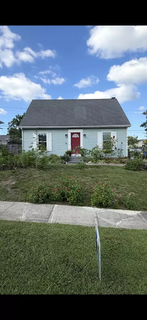 733 Lori Ln, Lexington, KY 40517
