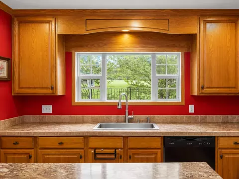 Kitchen - 149 Blossom Ln, Nancy, KY 42544 photo 4 of 5
