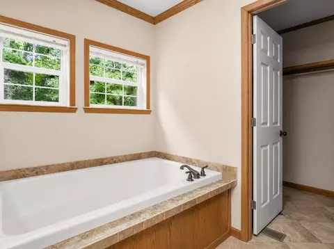 Bath - 149 Blossom Ln, Nancy, KY 42544 photo 4 of 4