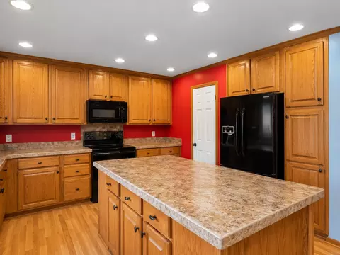 Kitchen - 149 Blossom Ln, Nancy, KY 42544 photo 3 of 5