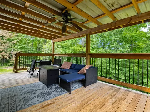 Exterior - 149 Blossom Ln, Nancy, KY 42544 photo 4 of 5