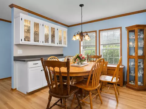 Dining - 149 Blossom Ln, Nancy, KY 42544 photo 2 of 2