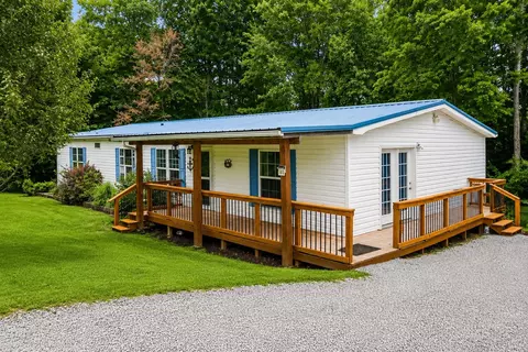 Exterior - 149 Blossom Ln, Nancy, KY 42544 photo 1 of 5
