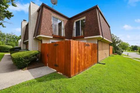 2900 Affirmed Ct, Lexington, KY 40509