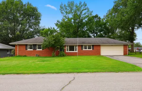 1600 Atlanta Dr, Lexington, KY 40505