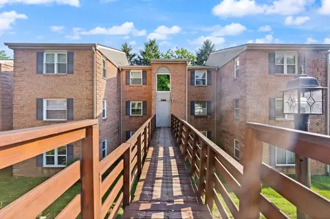 421 Redding Rd, Lexington, KY 40517