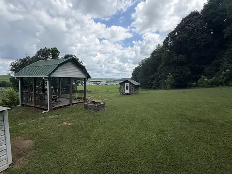 Exterior - 354 Campbell Rd, Corbin, KY 40701 photo 7 of 10