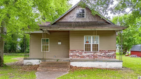 624 Husbands St, Paducah, KY 42003