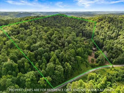 View/Area - 2661 Buncomb Rd, Tyner, KY 40486 photo 2 of 8