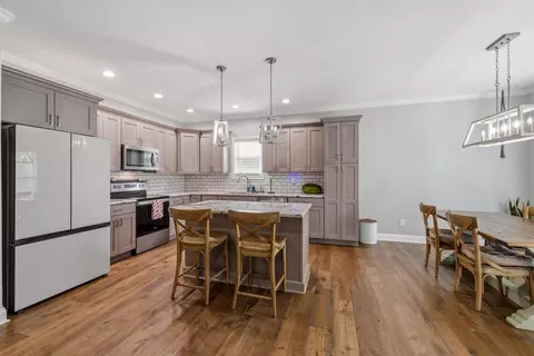 Kitchen - 177 Waterside Dr, Georgetown, KY 40324 photo 1 of 4
