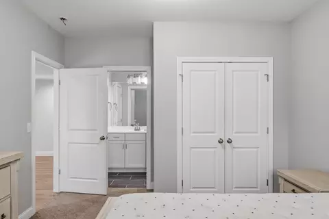 Bedroom - 177 Waterside Dr, Georgetown, KY 40324 photo 10 of 12