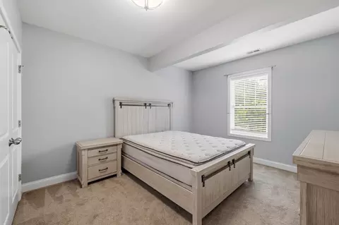 Bedroom - 177 Waterside Dr, Georgetown, KY 40324 photo 9 of 12
