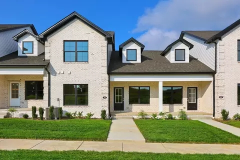 680 Hollow Creek Rd, Lexington, KY 40511