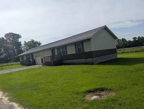 34 Amy Lynn Rd, Kevil, KY 42053