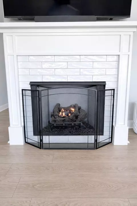 Living - 16 Cave Run Ct, Morehead, KY 40351 photo 1 of 2