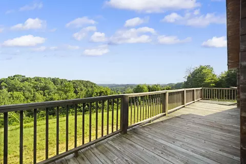 Exterior - 550 Bowman Ridge Rd, Morehead, KY 40351 photo 8 of 10