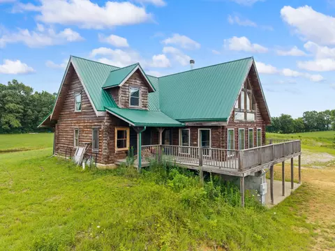 Exterior - 550 Bowman Ridge Rd, Morehead, KY 40351 photo 4 of 10