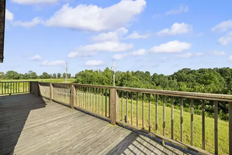 Exterior - 550 Bowman Ridge Rd, Morehead, KY 40351 photo 10 of 10