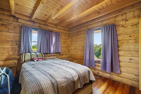 Bedroom - 550 Bowman Ridge Rd, Morehead, KY 40351 photo 5 of 12