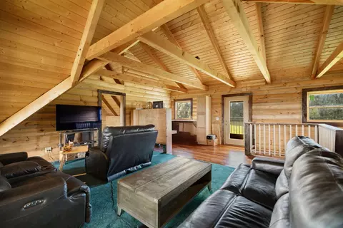 Living - 550 Bowman Ridge Rd, Morehead, KY 40351 photo 7 of 7