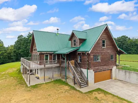 Exterior - 550 Bowman Ridge Rd, Morehead, KY 40351 photo 2 of 10