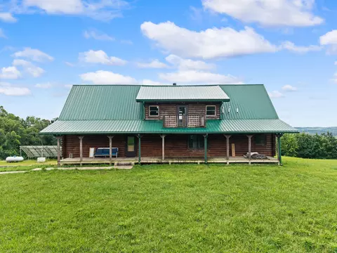 Exterior - 550 Bowman Ridge Rd, Morehead, KY 40351 photo 5 of 10